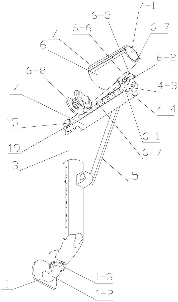 一种用于固定吹风机的多角度调节装置